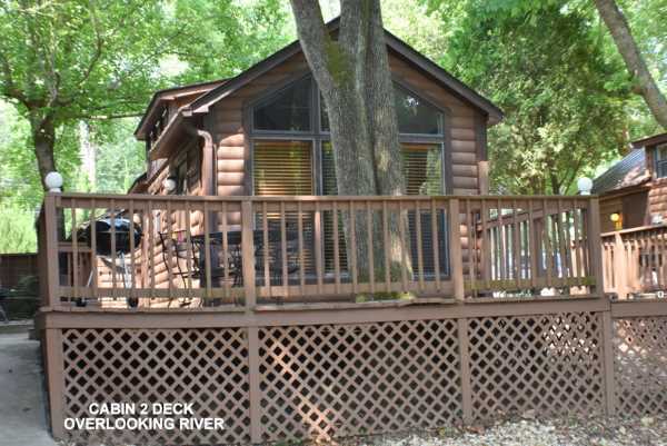 Cabin 2 Deck Overlooking the River